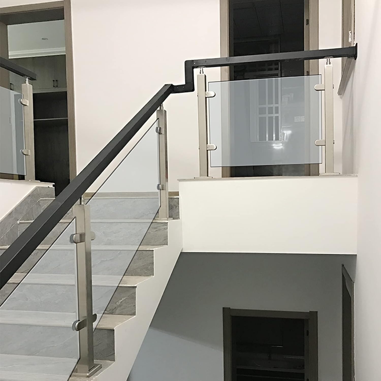 Pinza Redonda de Base Plana Acero Inoxidable A-316 Alto Brillo 8-10 MM