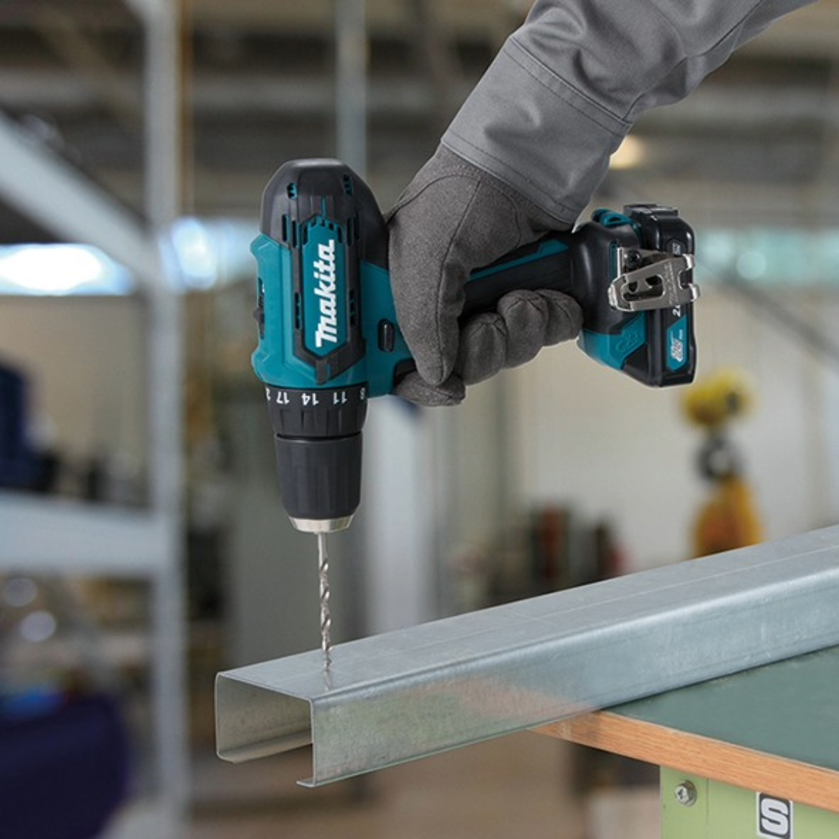 Taladro atornillador CXT Makita DF333DSAE 12V 2,0Ah