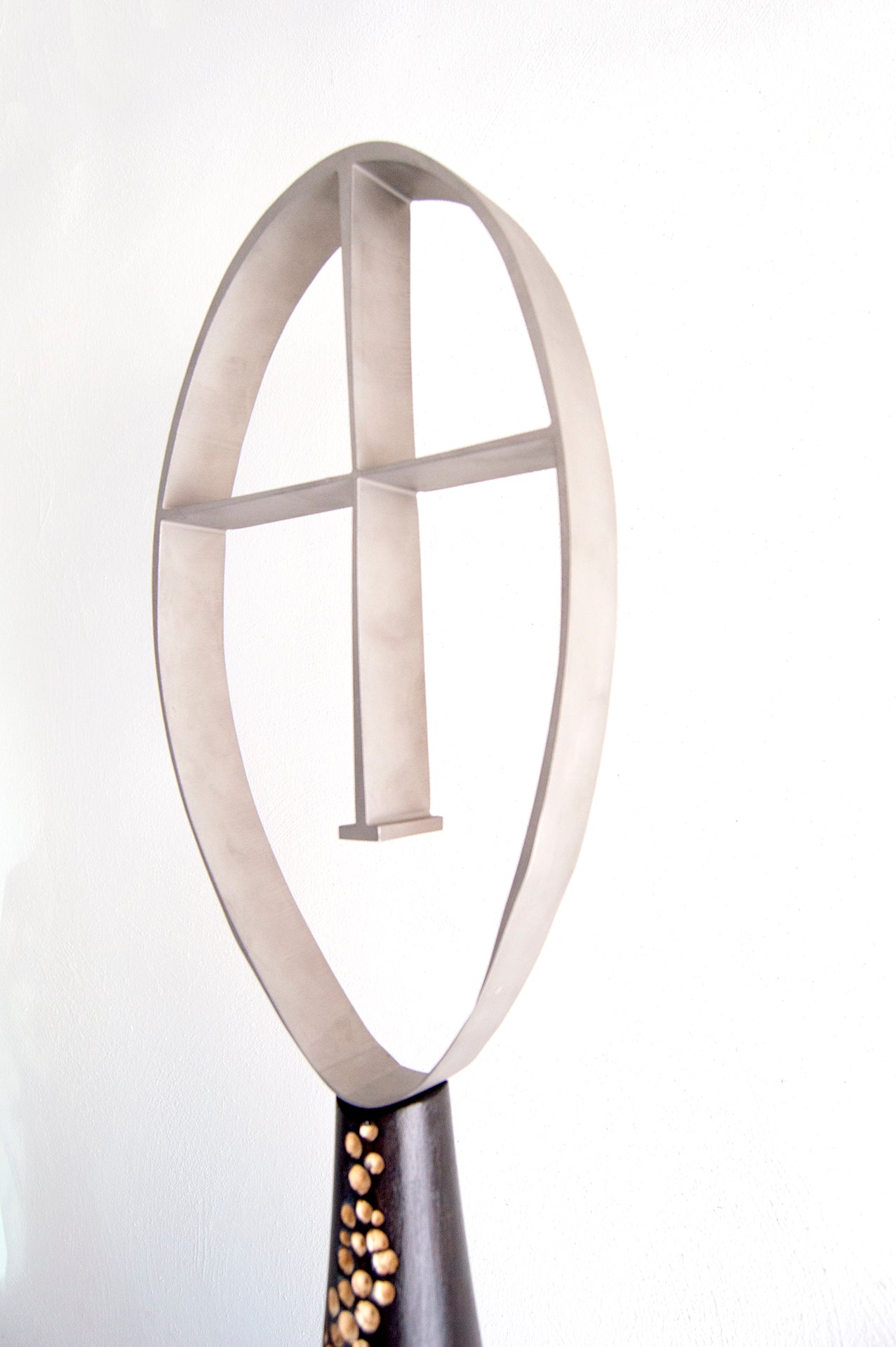 Escultura "África" de acero inoxidable