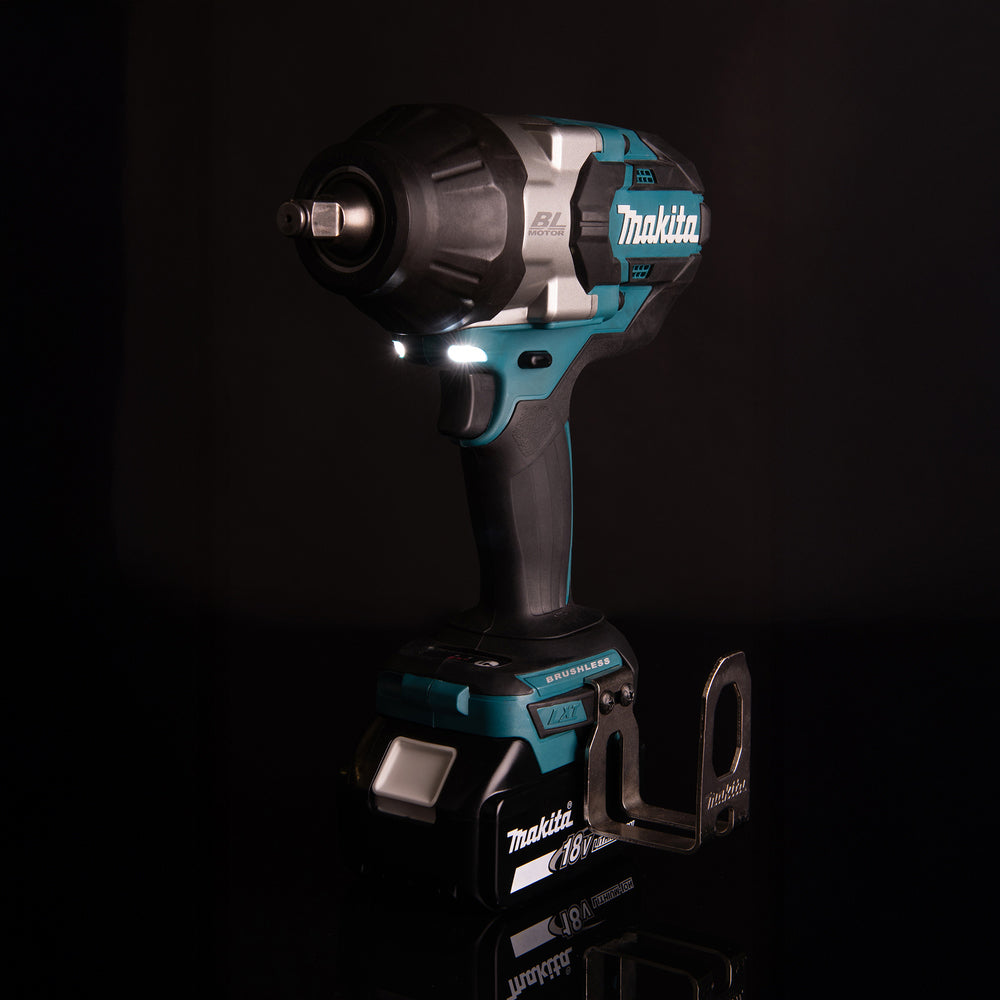 Llave de impacto Makita LXT® | 18V 1/2" 1.200 Nm | DTW1002RTJ