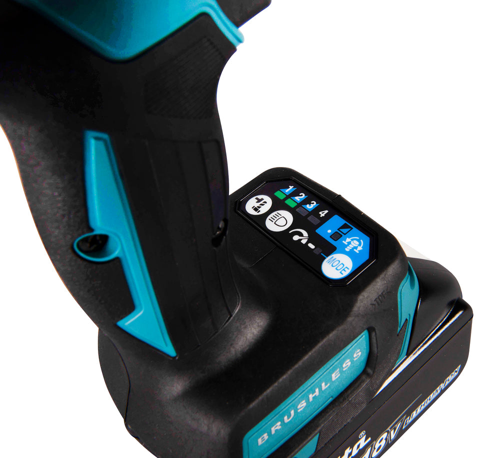 Llave de impacto Makita LXT DTW300RTJ 18V 5.0Ah