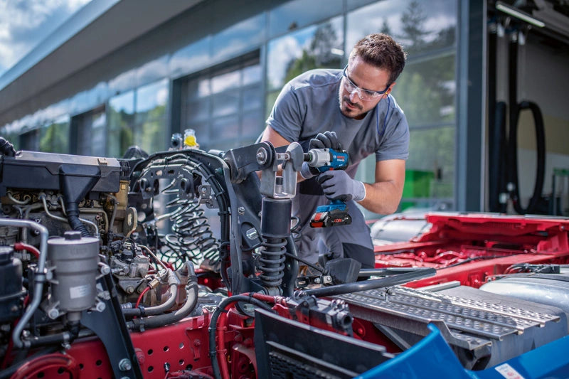 Atornillador de Impacto Bosch GDS 18V-450 HC + Baterías 5.0Ah