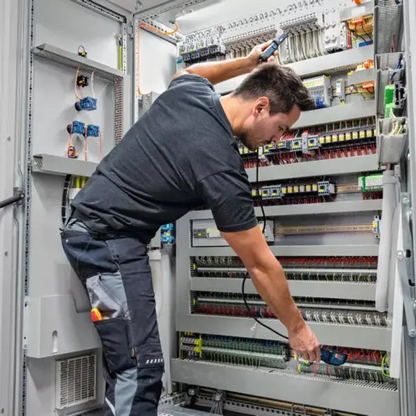 Comprobador de tensión Bosch GVT 1000-15