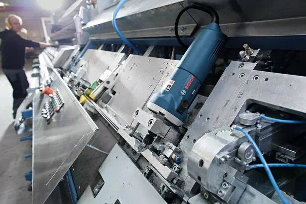 Amoladora recta Bosch GGS 28 CE