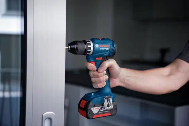 Taladro de percusión Bosch GSB 18V-45 2x2,0Ah