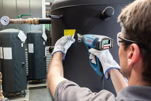 Decapador de aire caliente Bosch GHG 23-66 + Accesorios