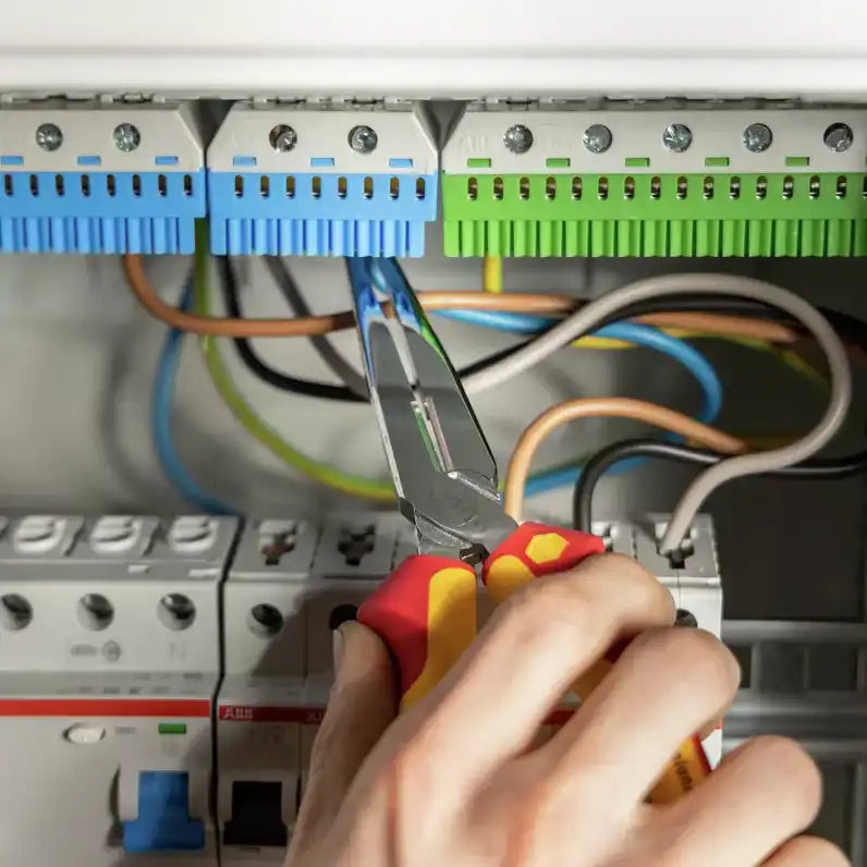 Alicates de boca semi-redonda recta 1000V Wiha 200mm 26727