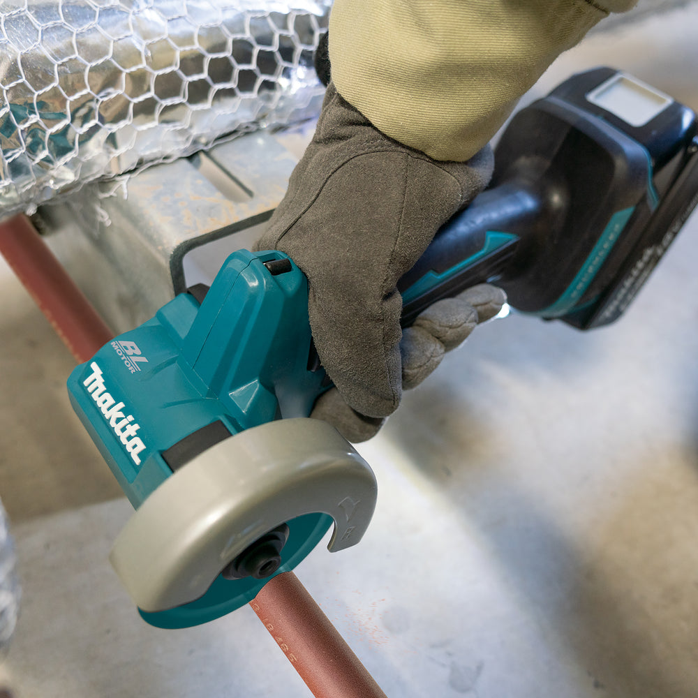 Cortador de disco Makita DMC300RTJ