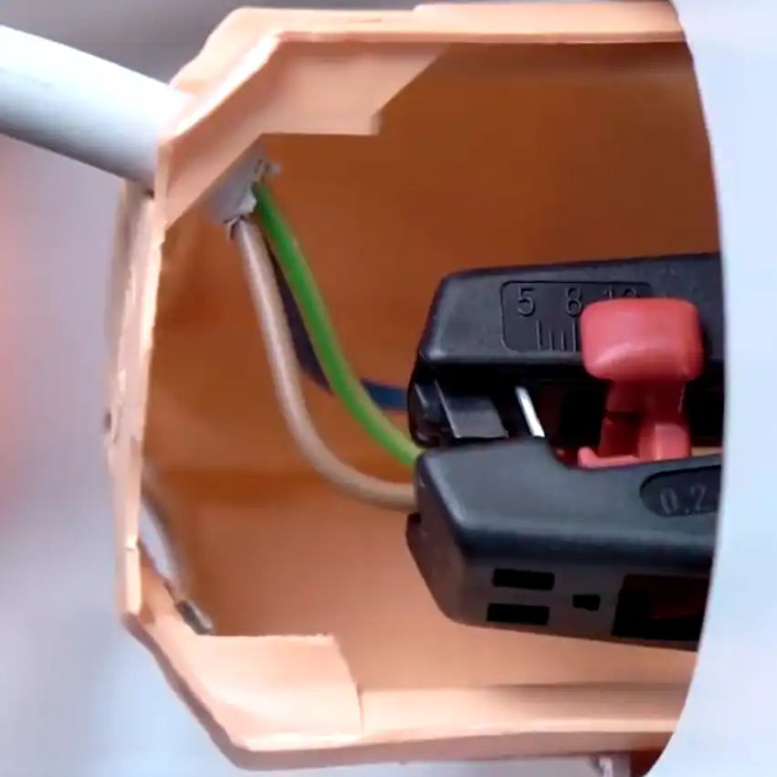 Alicates Pelacables Automático Wiha 0,2-6,0 mm